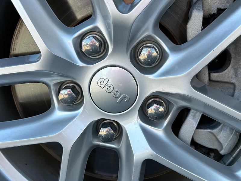 used 2023 Jeep Grand Cherokee L car, priced at $26,500