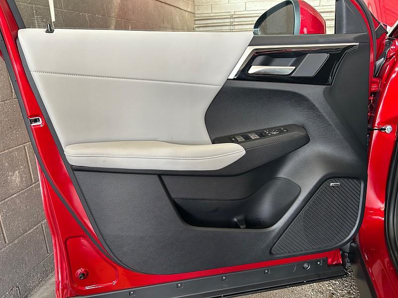 new 2025 Mitsubishi Outlander car, priced at $36,480