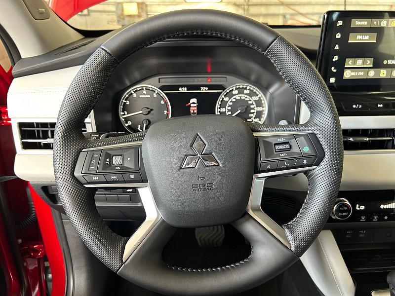 new 2025 Mitsubishi Outlander car, priced at $36,480