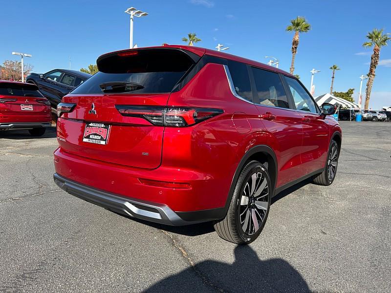 new 2025 Mitsubishi Outlander car, priced at $36,480