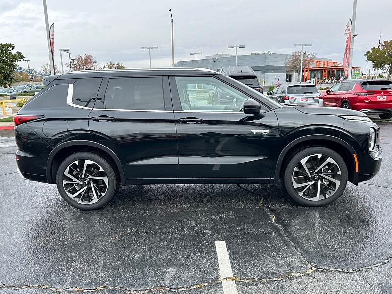 new 2025 Mitsubishi Outlander PHEV car, priced at $49,610