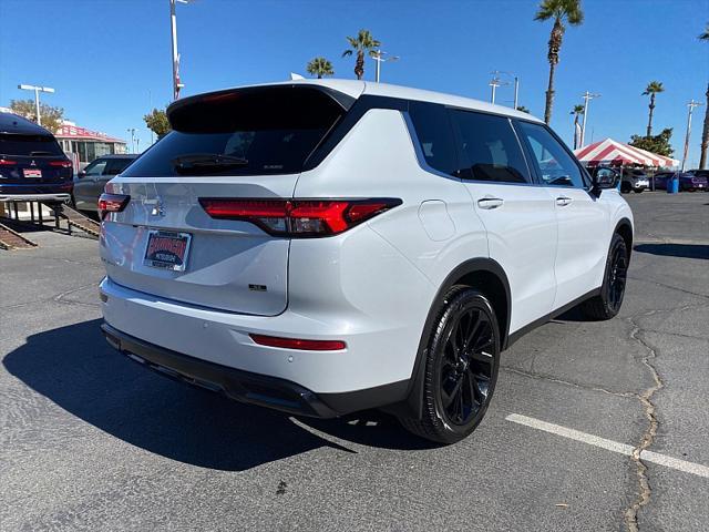 new 2024 Mitsubishi Outlander car, priced at $37,970