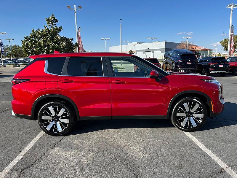 new 2025 Mitsubishi Outlander car, priced at $36,615