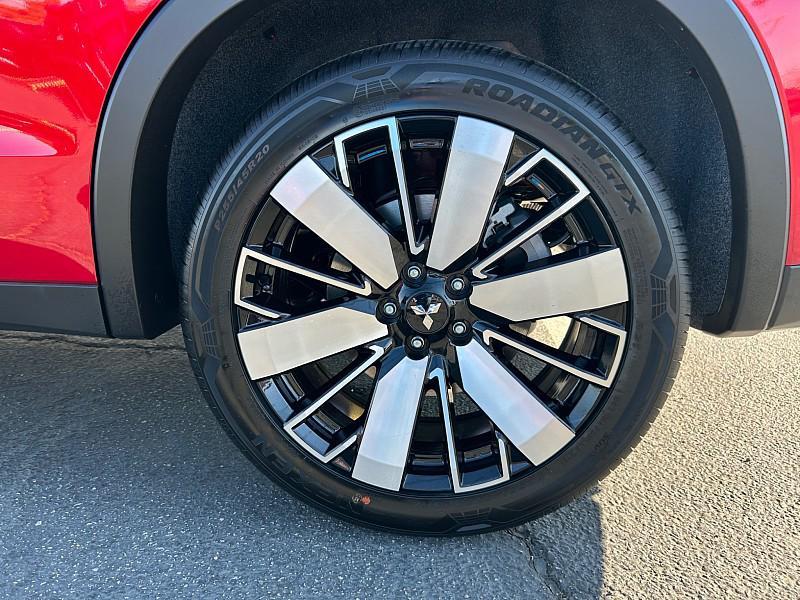 new 2025 Mitsubishi Outlander car, priced at $36,615