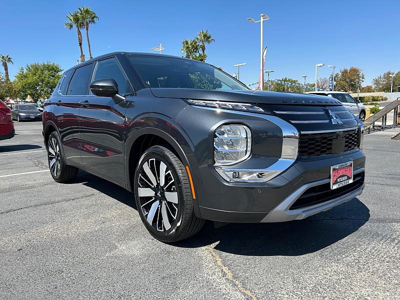 new 2025 Mitsubishi Outlander car, priced at $35,885