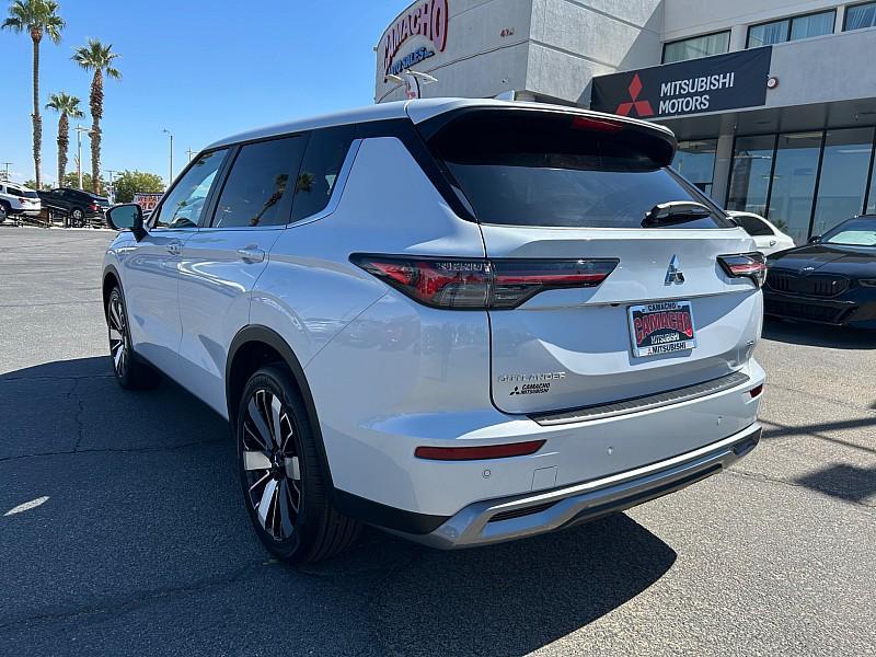 new 2025 Mitsubishi Outlander car, priced at $36,615