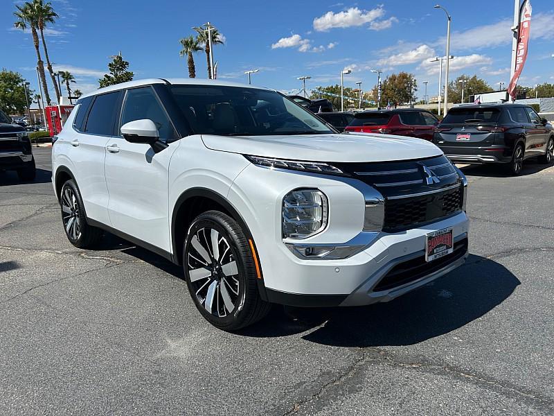 new 2025 Mitsubishi Outlander car, priced at $36,615