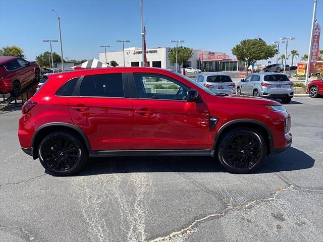 new 2024 Mitsubishi Outlander car, priced at $33,930