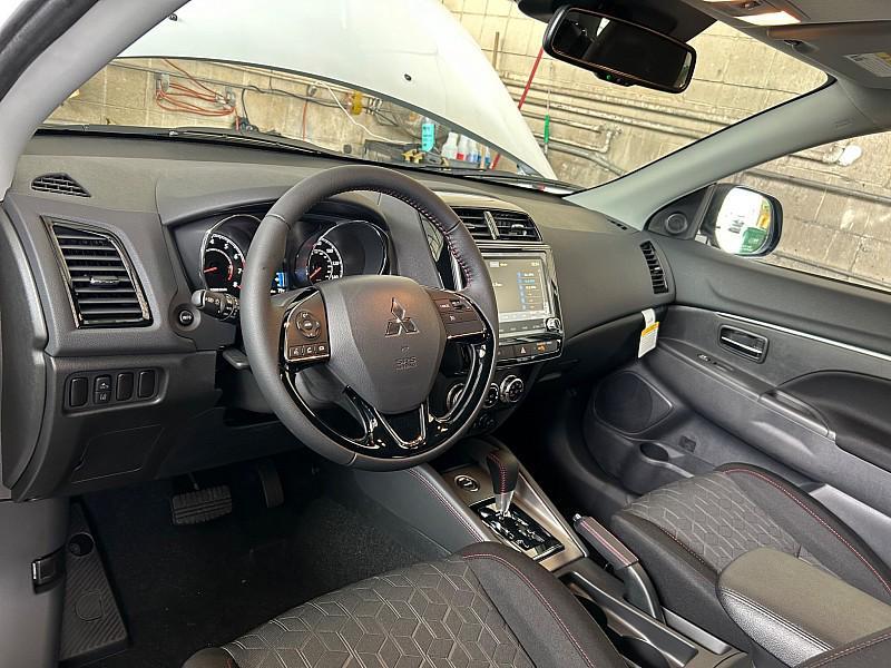 new 2025 Mitsubishi Outlander Sport car, priced at $31,085