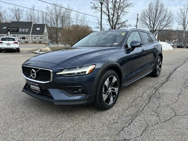 used 2022 Volvo V60 Cross Country car, priced at $40,552