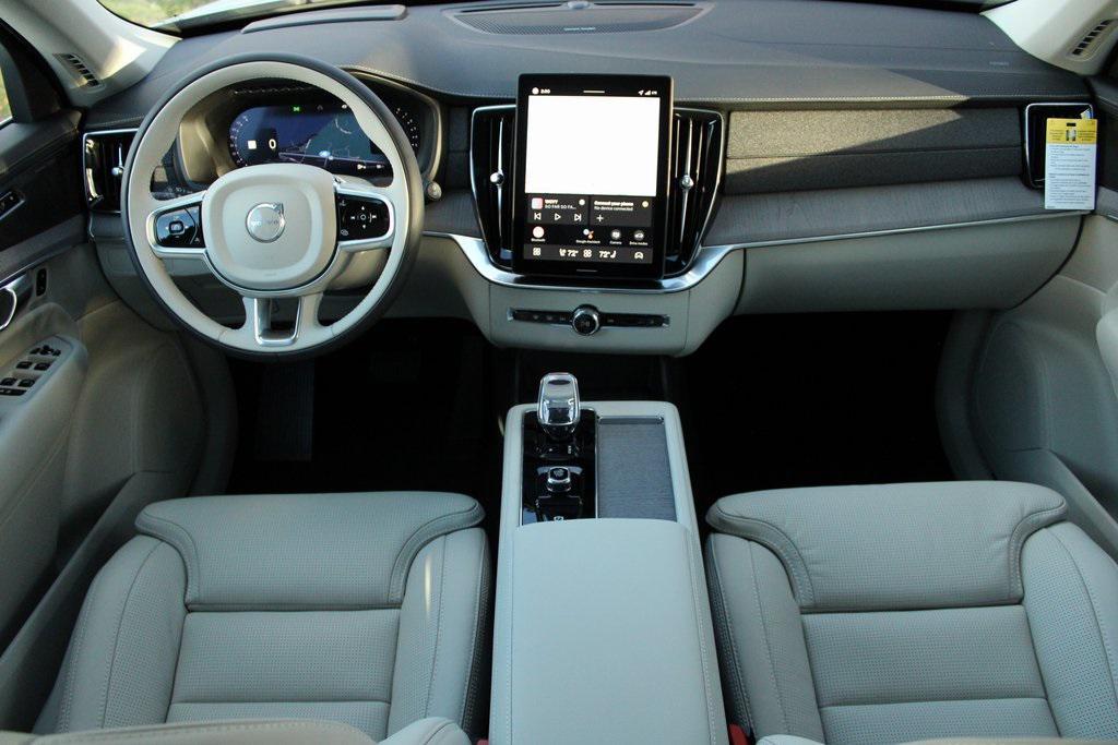 new 2026 Volvo XC90 car, priced at $75,155