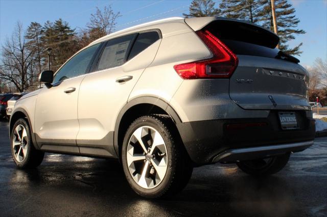 new 2025 Volvo XC40 car, priced at $45,800