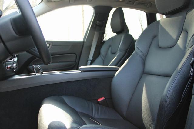 used 2024 Volvo XC60 Recharge Plug-In Hybrid car, priced at $48,518