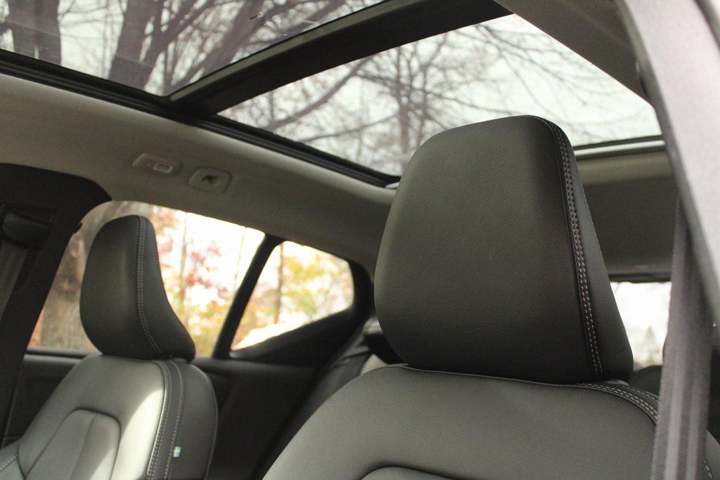 new 2026 Volvo XC40 car, priced at $47,775