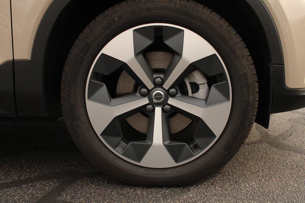 new 2026 Volvo XC40 car, priced at $47,775