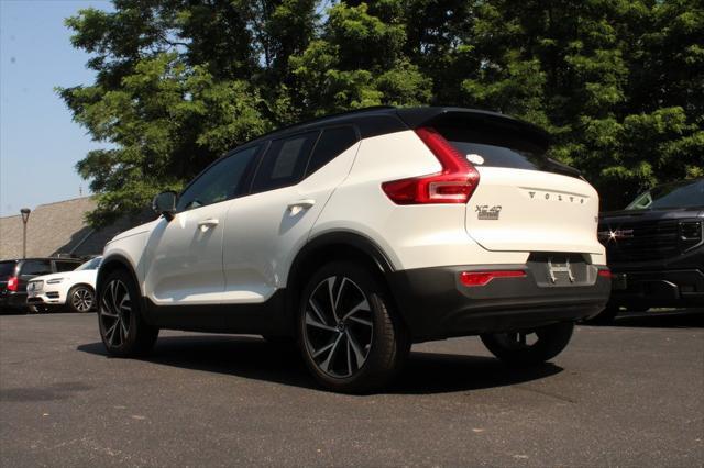 used 2021 Volvo XC40 car, priced at $21,877