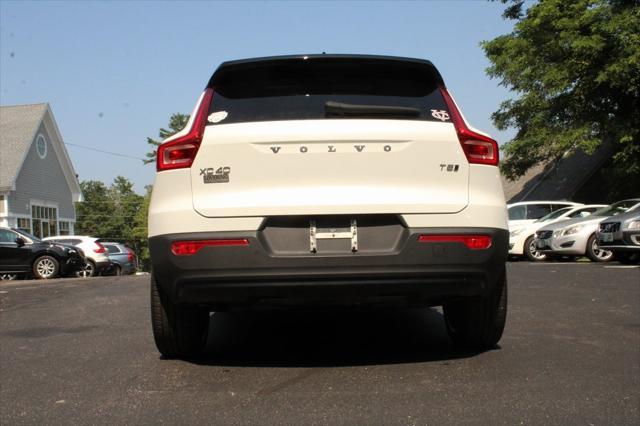 used 2021 Volvo XC40 car, priced at $21,877