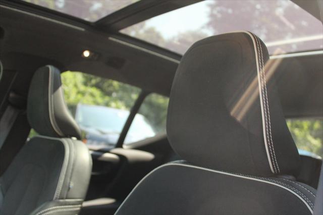 used 2021 Volvo XC40 car, priced at $21,877