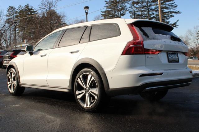 new 2025 Volvo V60 Cross Country car, priced at $55,025