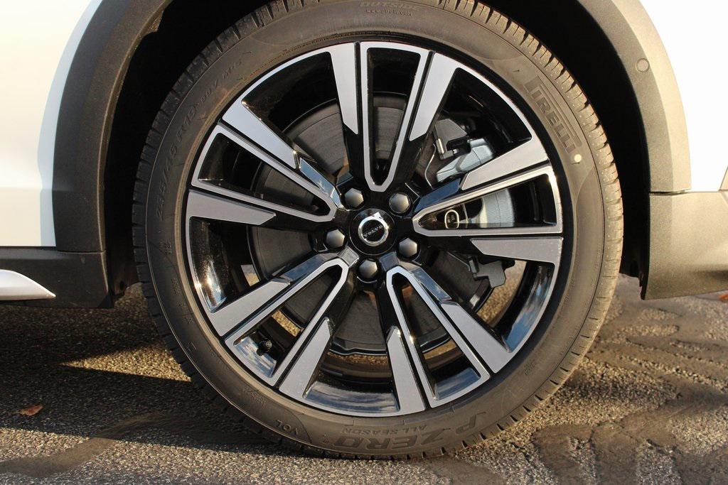 new 2026 Volvo V60 Cross Country car, priced at $62,145