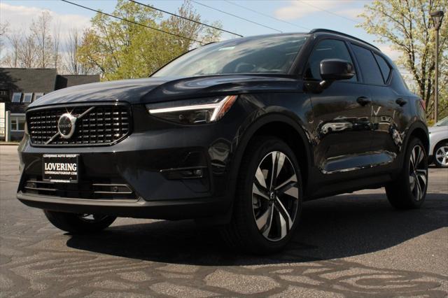 new 2025 Volvo XC40 car, priced at $51,565