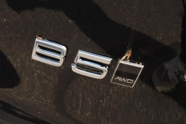 new 2025 Volvo XC40 car, priced at $51,565