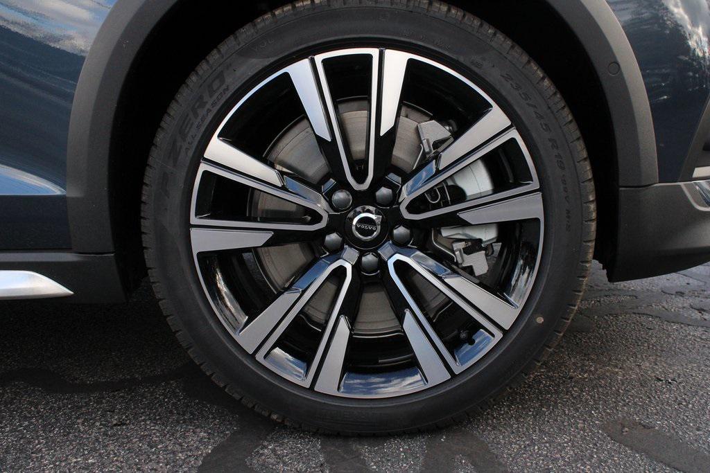 new 2026 Volvo V60 Cross Country car, priced at $62,145