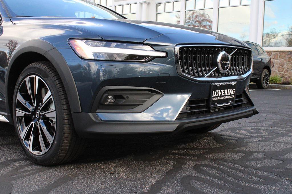 new 2026 Volvo V60 Cross Country car, priced at $62,145