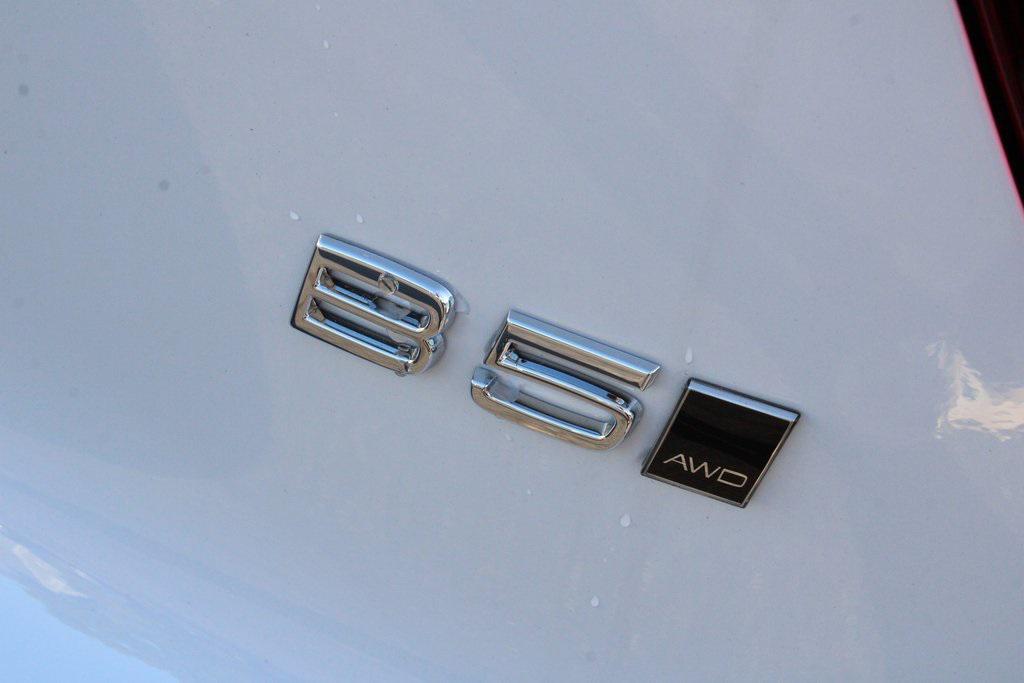 new 2026 Volvo XC40 car, priced at $50,150