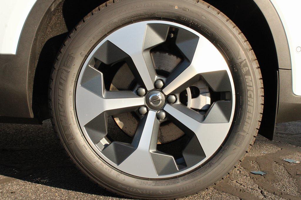 new 2026 Volvo XC40 car, priced at $50,150