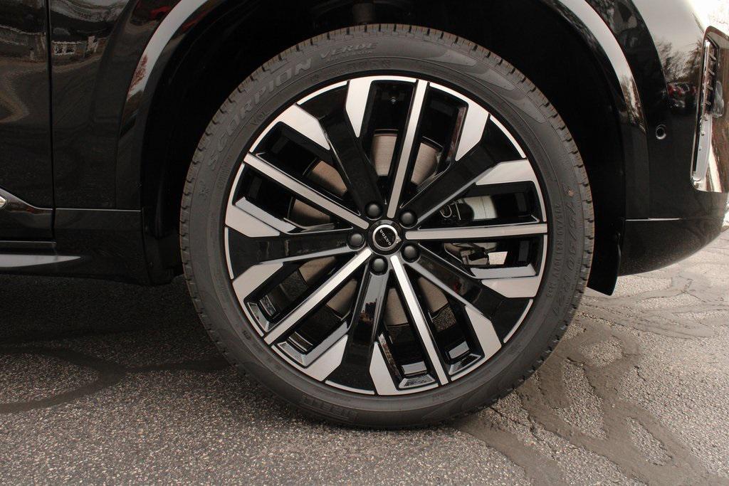 new 2026 Volvo XC90 Plug-In Hybrid car, priced at $81,875