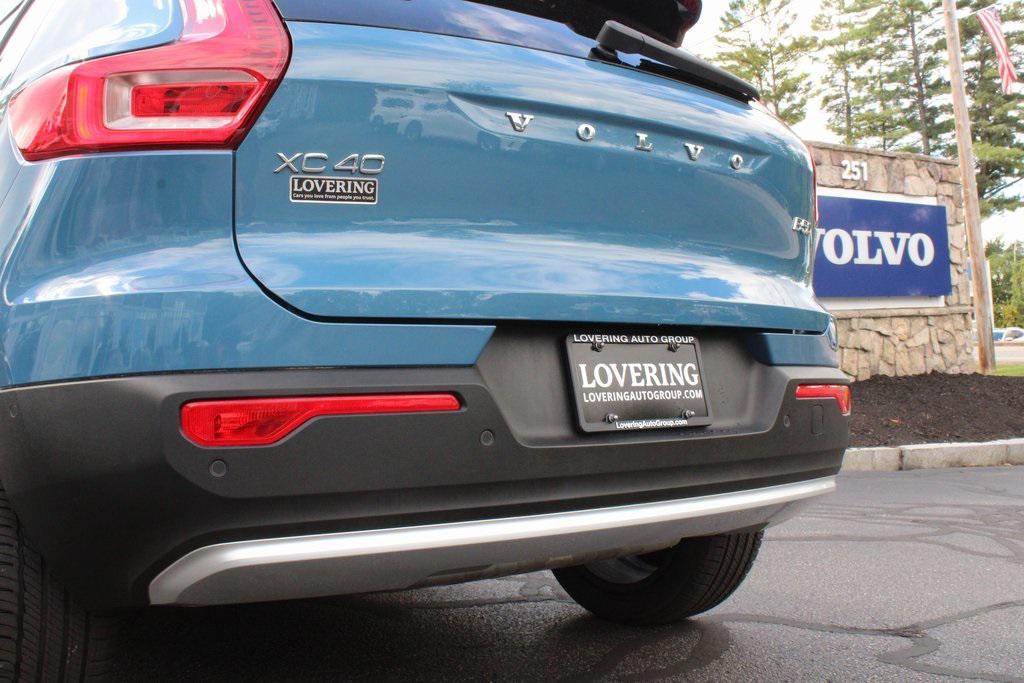 used 2023 Volvo XC40 car, priced at $35,251