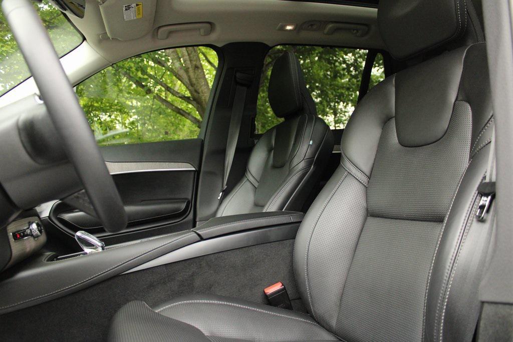 used 2024 Volvo XC90 Recharge Plug-In Hybrid car, priced at $60,609