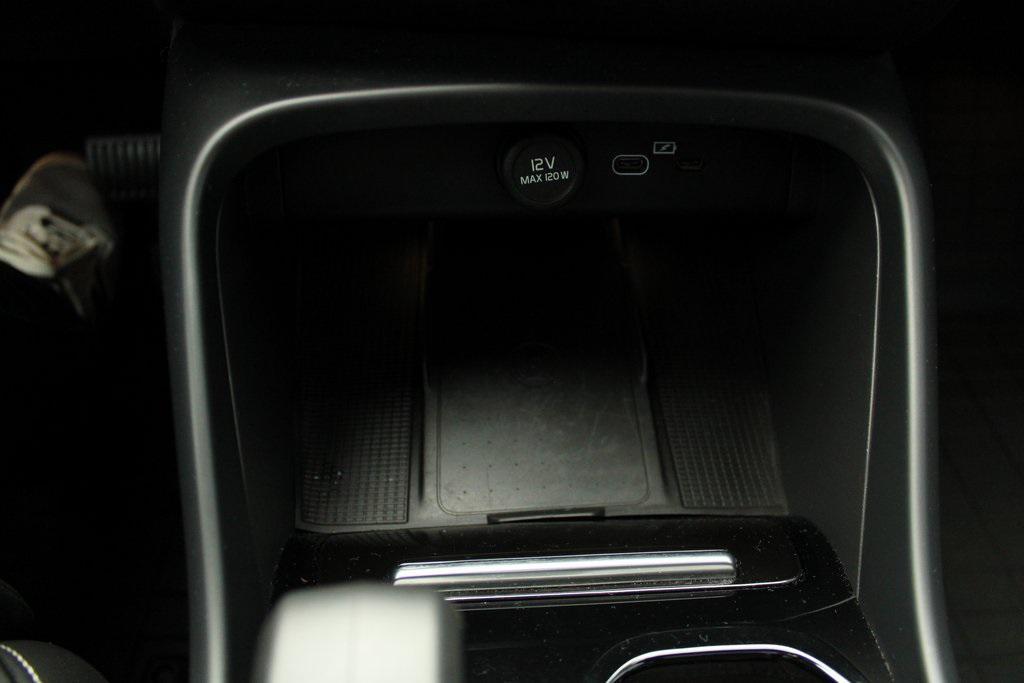 used 2024 Volvo XC40 Recharge Pure Electric car, priced at $40,494