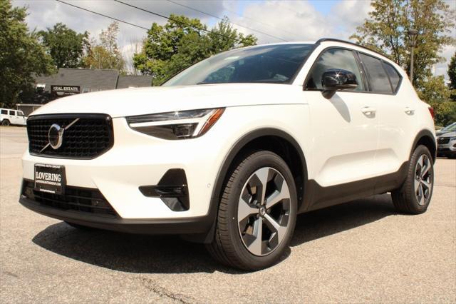 new 2025 Volvo XC40 car, priced at $48,315