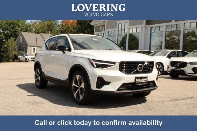 new 2025 Volvo XC40 car, priced at $48,315