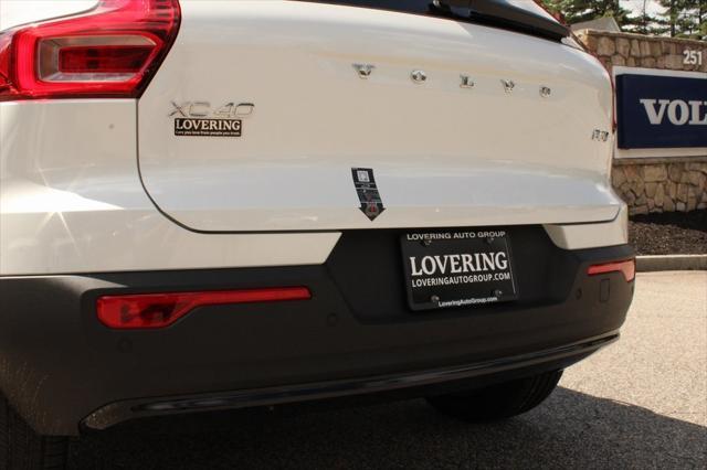 new 2025 Volvo XC40 car, priced at $48,315