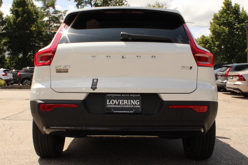 new 2025 Volvo XC40 car, priced at $48,315