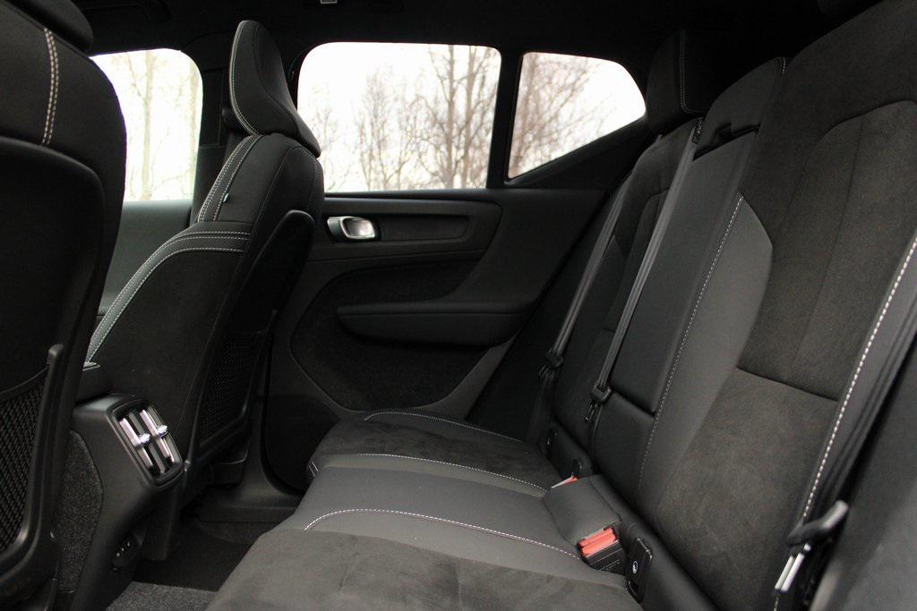 used 2025 Volvo XC40 car, priced at $34,190