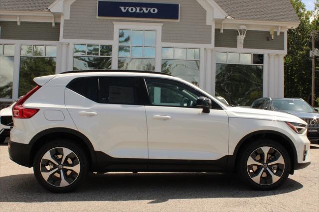 new 2025 Volvo XC40 car, priced at $48,315