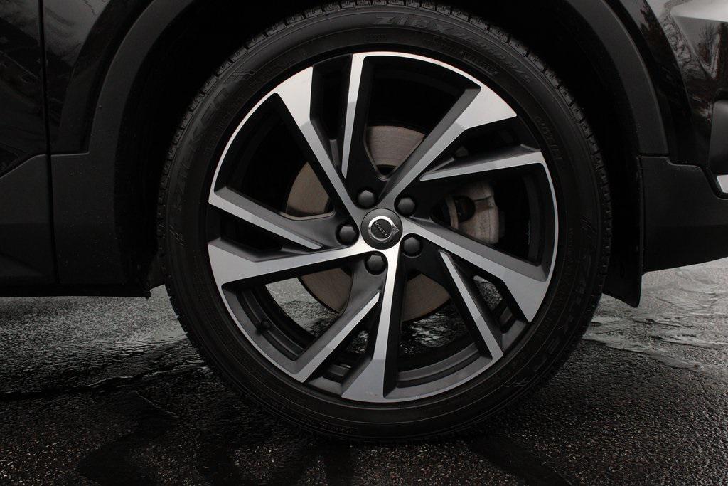 used 2020 Volvo XC40 car, priced at $22,766