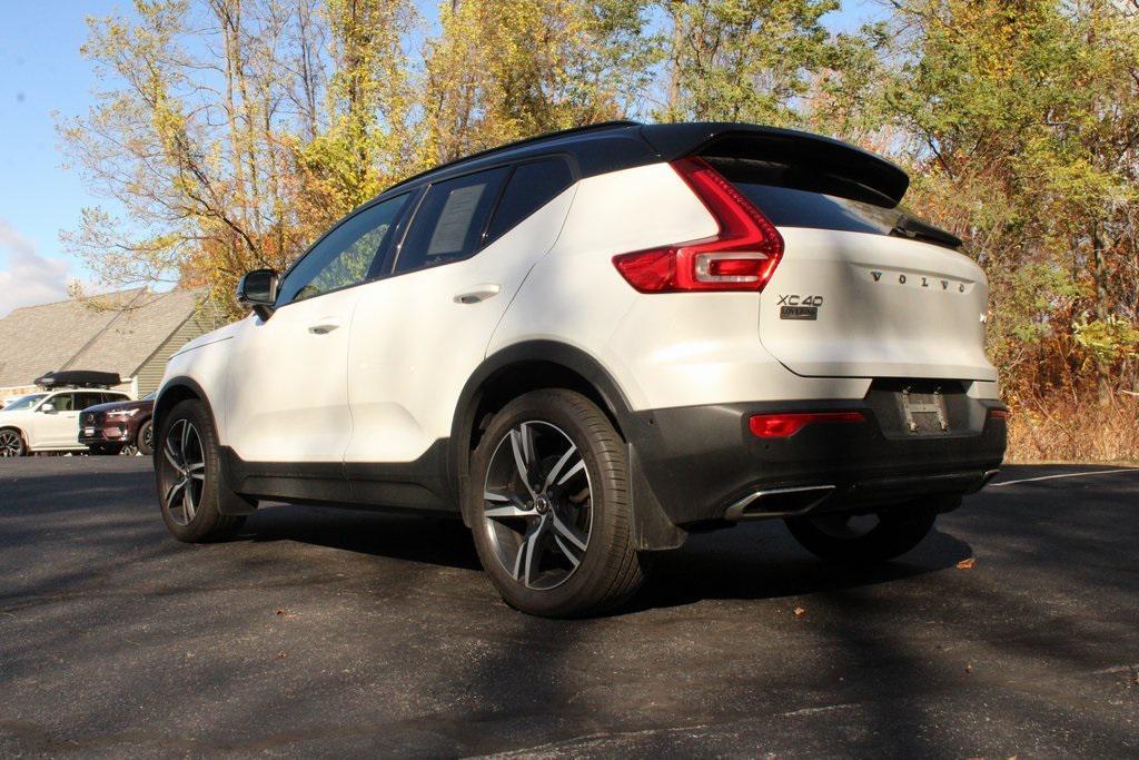 used 2019 Volvo XC40 car, priced at $18,395