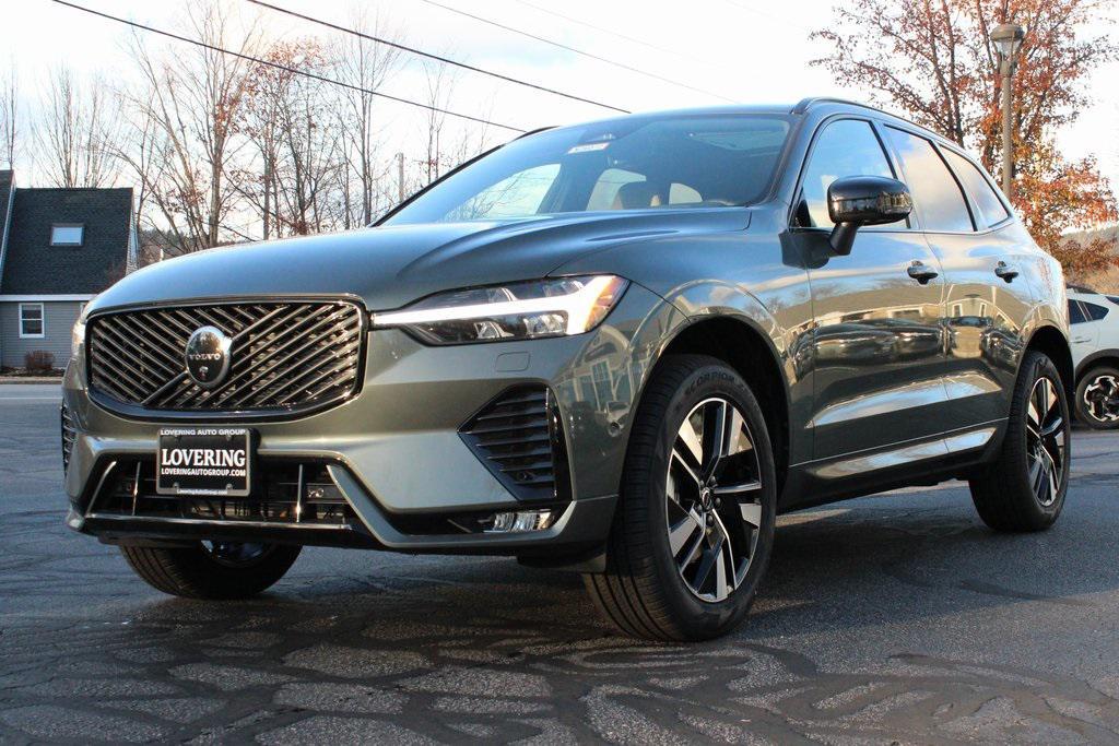 new 2026 Volvo XC60 car, priced at $57,985