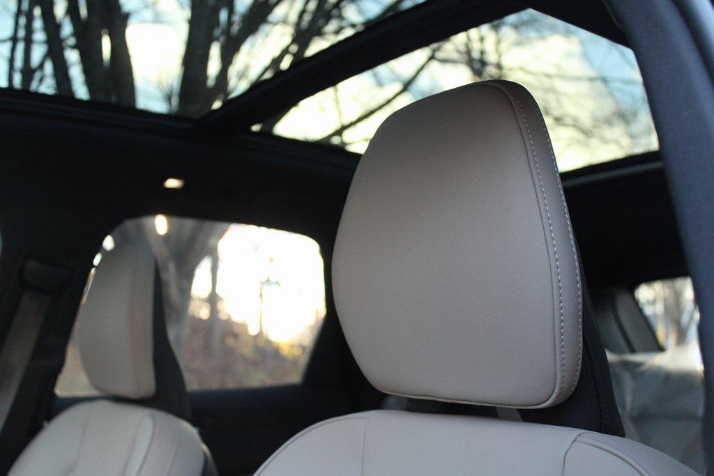 new 2026 Volvo XC60 car, priced at $57,985