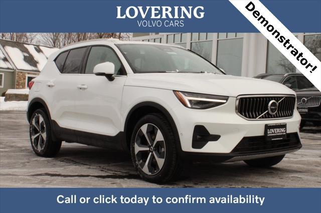 new 2025 Volvo XC40 car, priced at $48,335