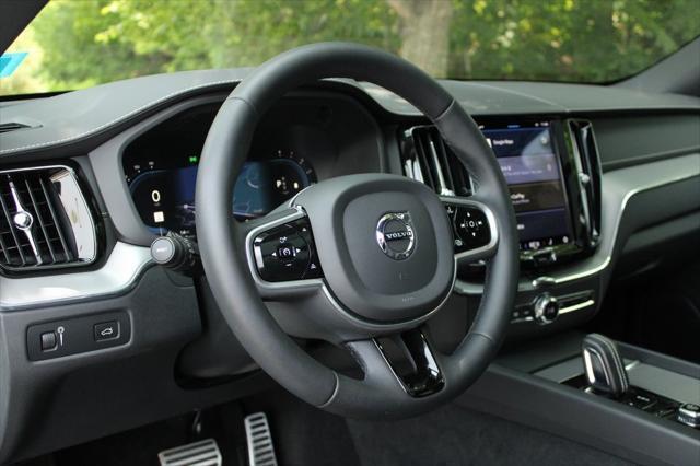 used 2022 Volvo XC60 car, priced at $41,682