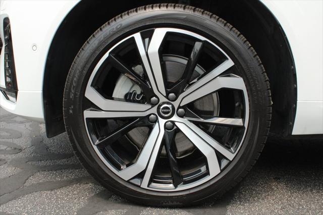 used 2022 Volvo XC60 car, priced at $41,682