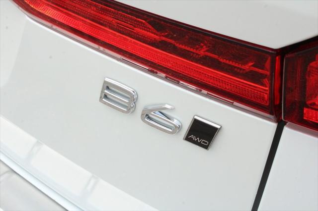 used 2022 Volvo XC60 car, priced at $41,682