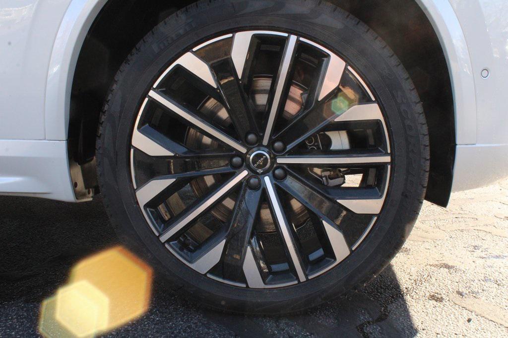 new 2026 Volvo XC90 Plug-In Hybrid car, priced at $81,875