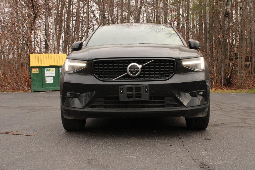 used 2025 Volvo XC40 car, priced at $34,981